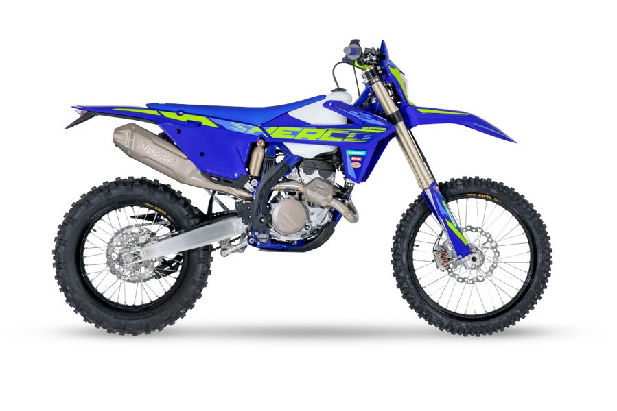 250 SEF Factory 4T 2026